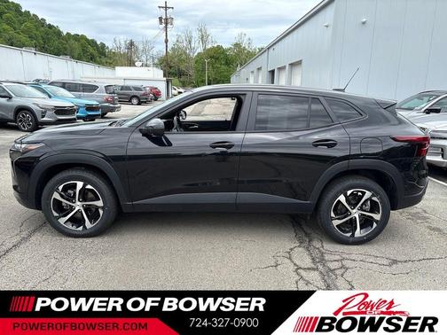 Mosaic Black Metallic 2024 Chevrolet Trax 1RS