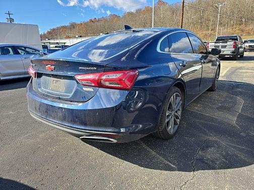 2021 Chevrolet Malibu Premier