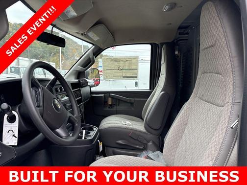 2025 Chevrolet Express 2500 Work Van