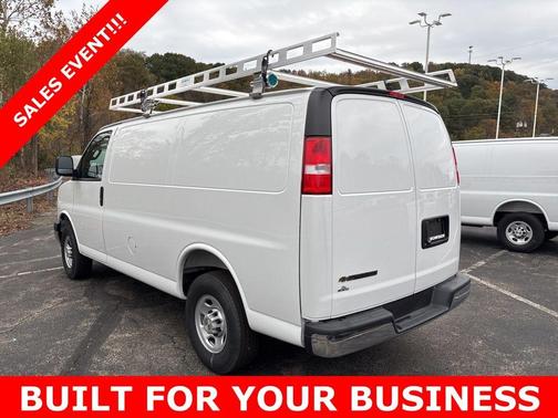 2025 Chevrolet Express 2500 Work Van