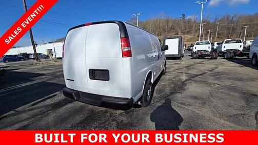 2025 Chevrolet Express 2500 Work Van