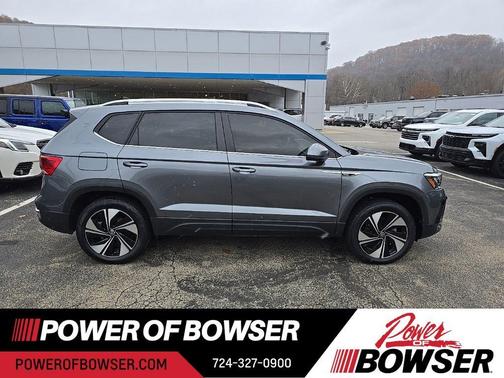 2024 Volkswagen Taos 1.5T SE