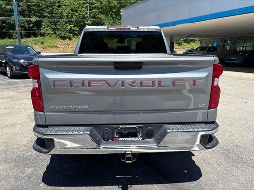 Sterling Gray Metallic 2024 Chevrolet Silverado 1500 LT