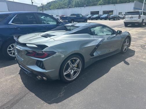 2023 Chevrolet Corvette Stingray w/3LT