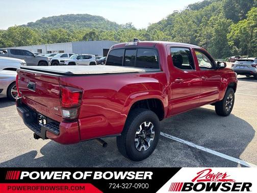 Barcelona Red Metallic 2022 Toyota Tacoma SR
