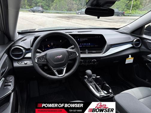 Sterling Gray Metallic 2026 Chevrolet Trax LT