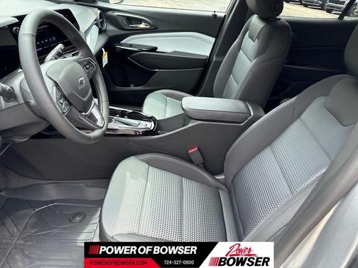 Sterling Gray Metallic 2026 Chevrolet Trax LT