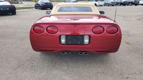 2001 Chevrolet Corvette Base