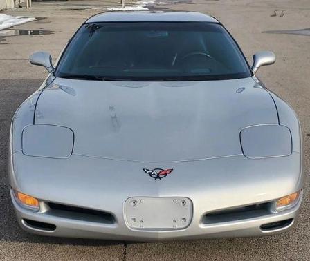 2004 Chevrolet Corvette Base