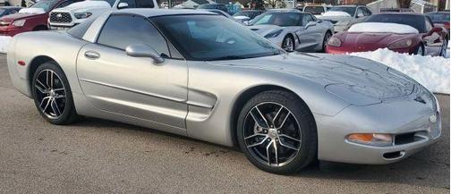 2004 Chevrolet Corvette Base