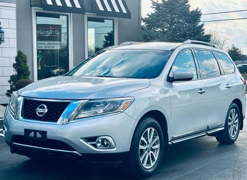 2015 Nissan Pathfinder SL