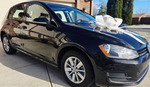 2016 Volkswagen Golf TSI S 4-Door