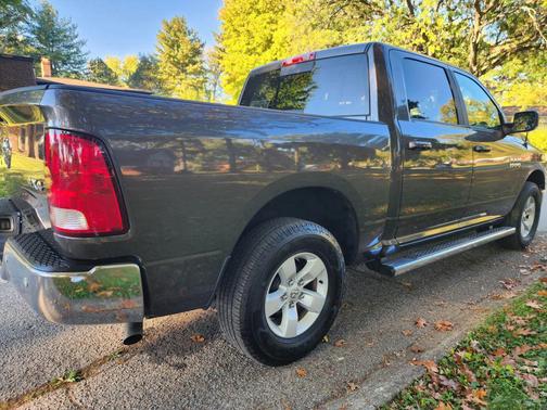 Granite Crystal Metallic Clearcoat 2020 RAM 1500 Classic SLT