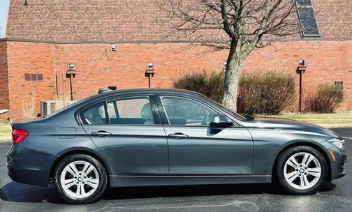 Mineral Gray Metallic 2016 BMW 328 xDrive
