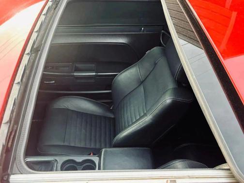 Redline 3 Coat Pearl 2012 Dodge Challenger R/T