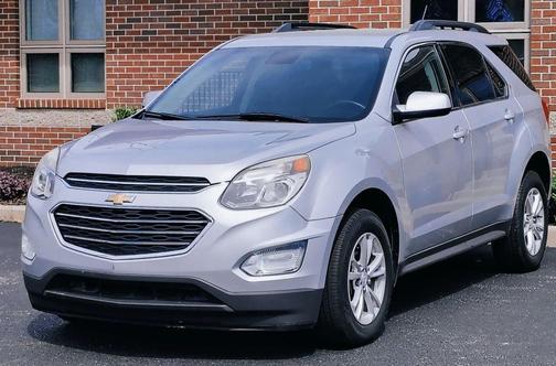 Silver Ice Metallic 2017 Chevrolet Equinox 1LT