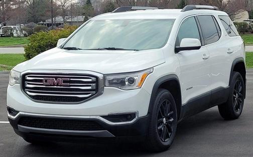 White 2019 GMC Acadia SLT-1