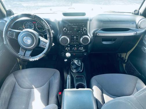 2013 Jeep Wrangler Unlimited Sport