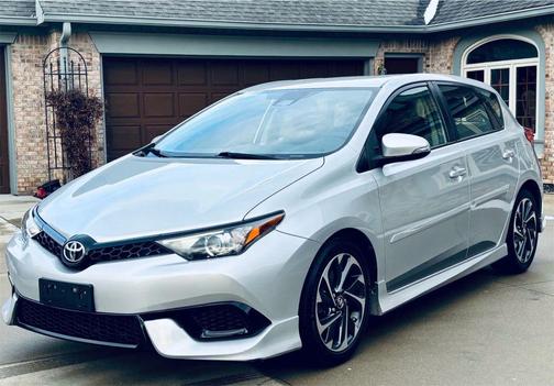 2017 Toyota Corolla iM Base