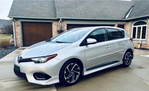 2017 Toyota Corolla iM Base