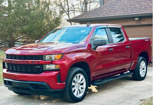 2022 Chevrolet Silverado 1500 Custom