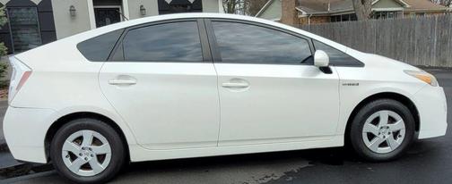 2010 Toyota Prius III