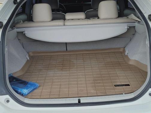 2010 Toyota Prius III