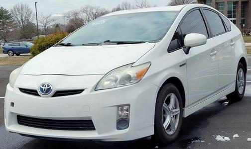 2010 Toyota Prius III