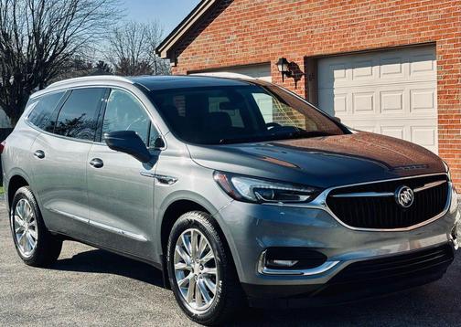 2020 Buick Enclave AWD Essence