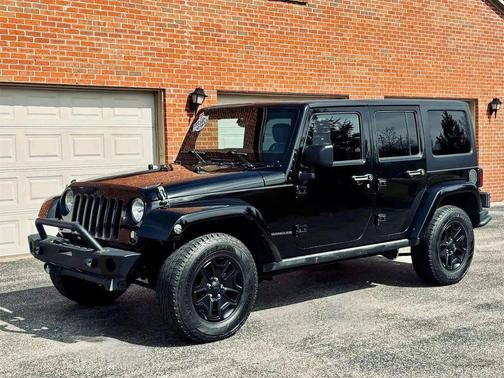 Black Clearcoat 2016 Jeep Wrangler Unlimited Sport