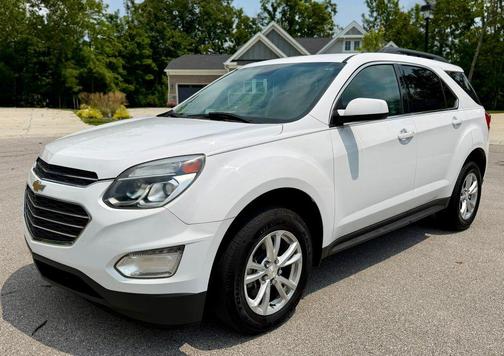 White 2017 Chevrolet Equinox 1LT