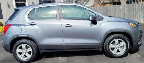 Satin Steel Metallic 2020 Chevrolet Trax LS