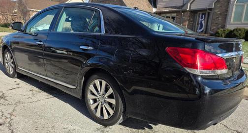 2011 Toyota Avalon Limited