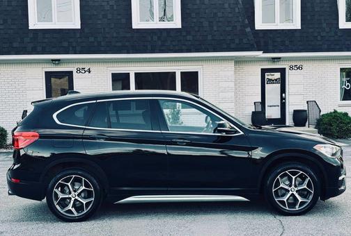 Black 2018 BMW X1 xDrive28i