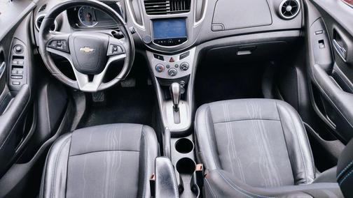 Maroon 2016 Chevrolet Trax LT
