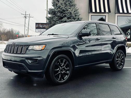 2018 Jeep Grand Cherokee Altitude