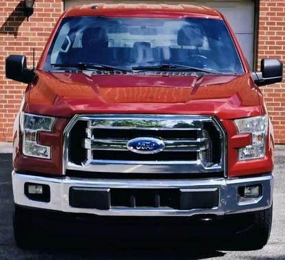 Ruby Red Metallic Tinted Clearcoat 2015 Ford F-150 XLT