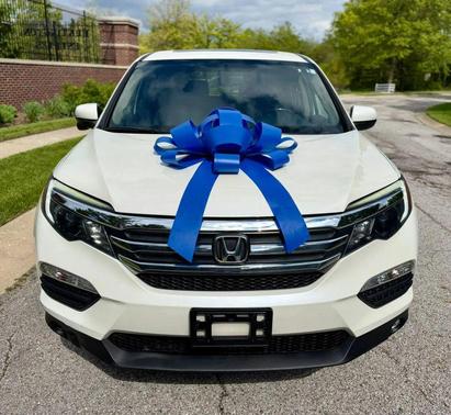 White Diamond Pearl 2016 Honda Pilot EX-L