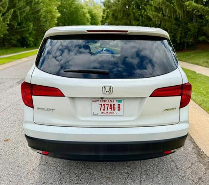 White Diamond Pearl 2016 Honda Pilot EX-L