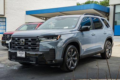 Sonic Gray Pearl 2026 Honda Pilot Sport