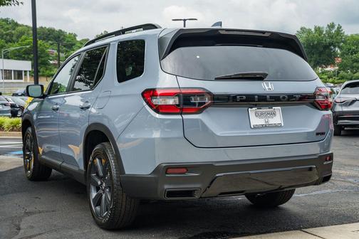 Sonic Gray Pearl 2026 Honda Pilot Sport