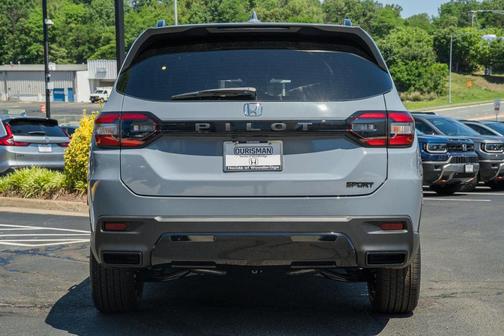 Sonic Gray Pearl 2026 Honda Pilot Sport