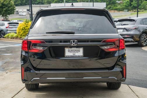 Crystal Black Pearl 2026 Honda Odyssey Sport-L