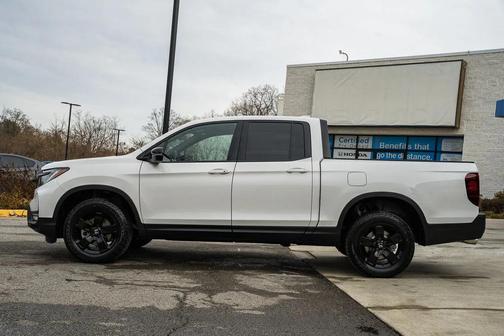 2026 Honda Ridgeline Black