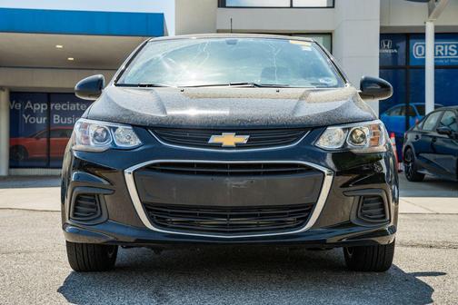 Mosaic Black Metallic 2019 Chevrolet Sonic Premier