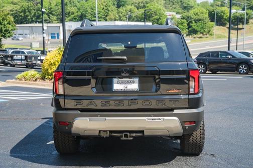 Crystal Black Pearl 2026 Honda Passport AWD TrailSport Elite Blackout