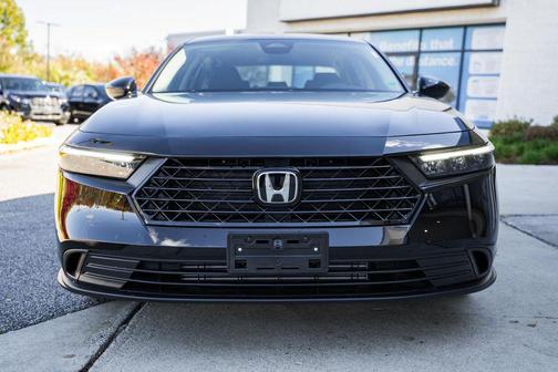 2025 Honda Accord LX 1.5T