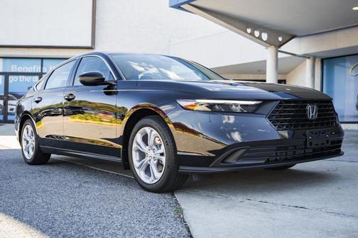 2025 Honda Accord LX 1.5T