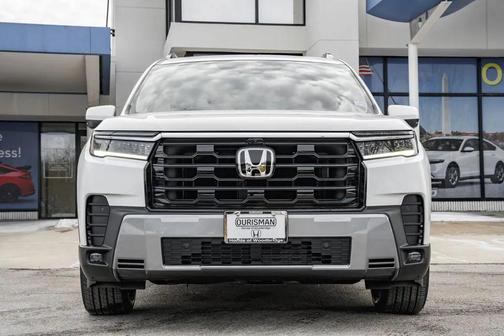 2026 Honda Pilot Touring 8-Passenger