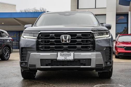 2026 Honda Pilot Touring 8-Passenger